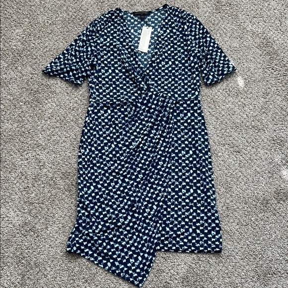 Banana Republic Dresses & Skirts - Banana Republic Navy and Light Blue Asymmetrical Dress—Size Petite Small